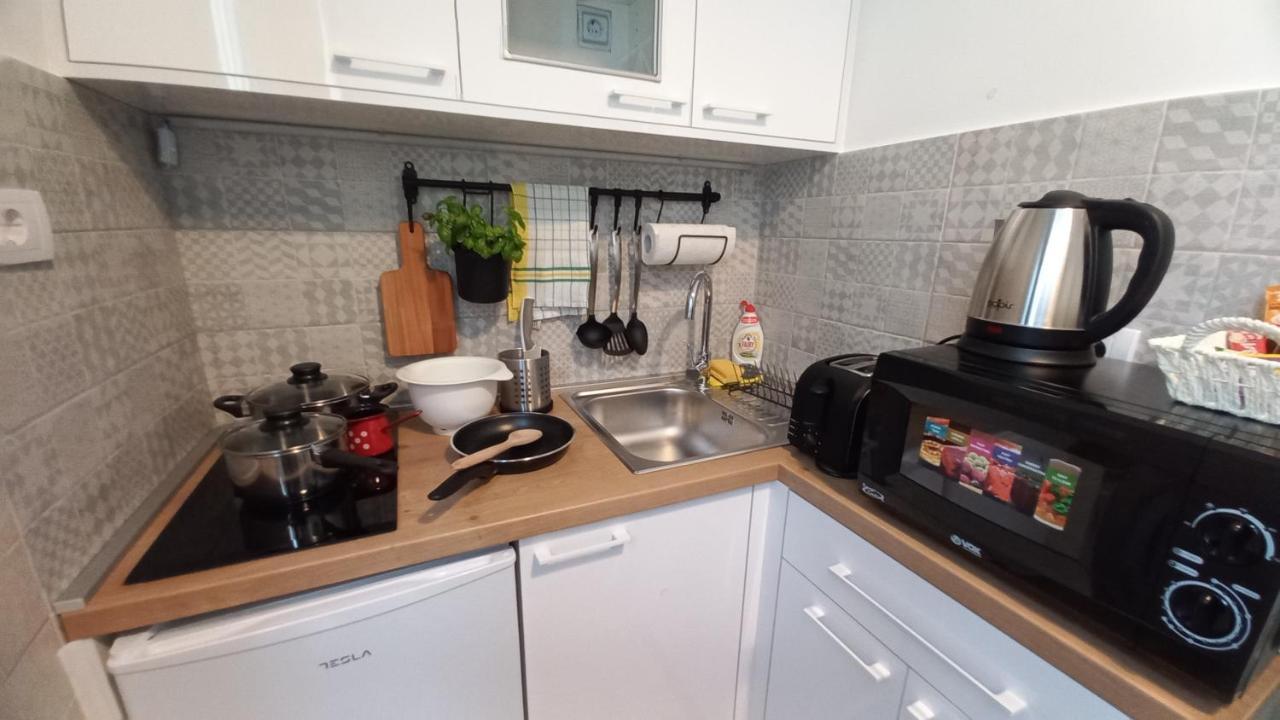 Apartment Balkanska City Center Belgrado Buitenkant foto