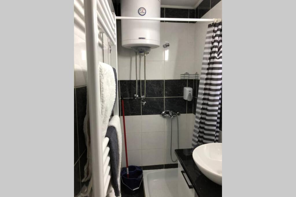 Apartment Balkanska City Center Belgrado Buitenkant foto