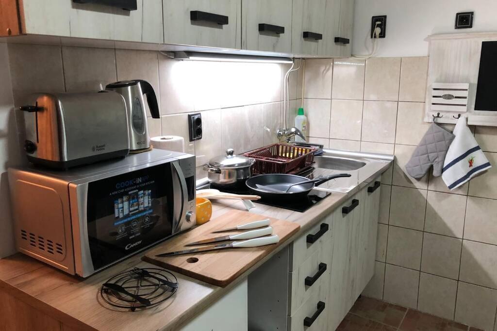 Apartment Balkanska City Center Belgrado Buitenkant foto