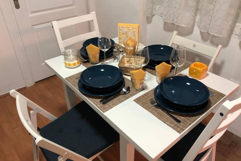 Apartment Balkanska City Center Belgrado Buitenkant foto
